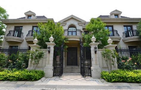 Beijing Luxury Property For Sale .